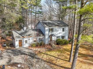 52 Valley View Rd, Bloomingburg, NY 12721