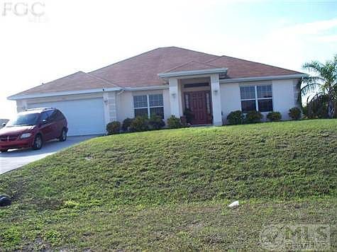 1st image of 702 NW 25th Ter