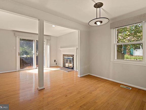 4th image of 9030 Piney Grove Dr