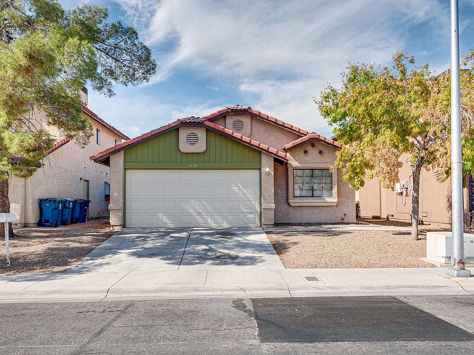 1st image of 2428 Charteroak St