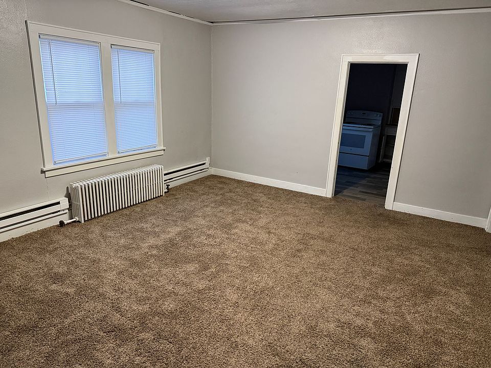 1st image of 208 5th Ave APT 1