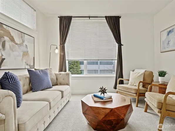303 23rd Avenue S #304, Seattle, WA 98144