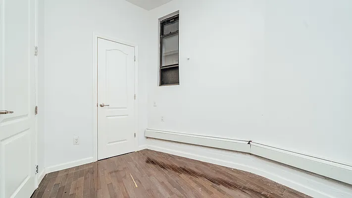 Rented by Nooklyn NYC LLC | media 8