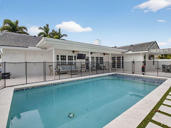 3rd image of 22936 Greenview Terrace