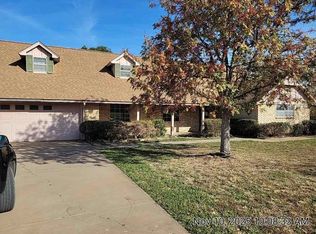 5011 SW Country Club Dr, Lawton, OK 73505
