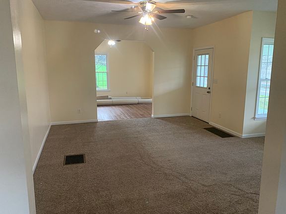 4th image of 3922 Riverside Dr