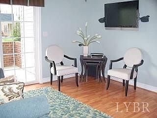 4th image of 205 Capital St Unit 108