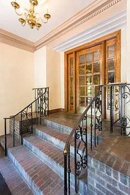 Sold by Terrace Sotheby's International Realty | media 35