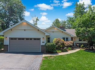 326 Bonnie Brae Rd, Hinsdale, IL 60521