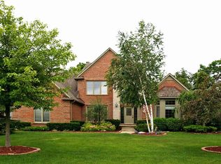 3559 Cedar Shake Dr, Rochester Hills, MI 48309