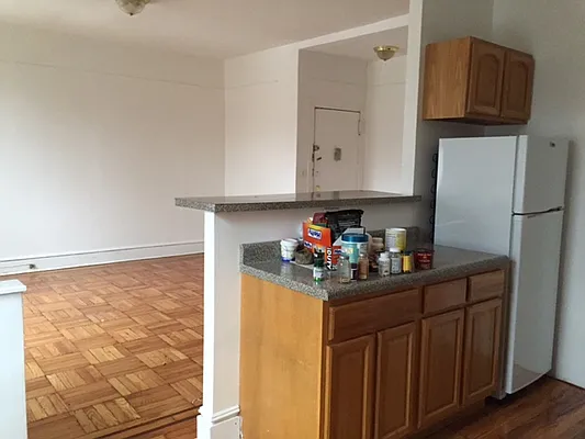 Rented by Lang Realty LLC | media 9