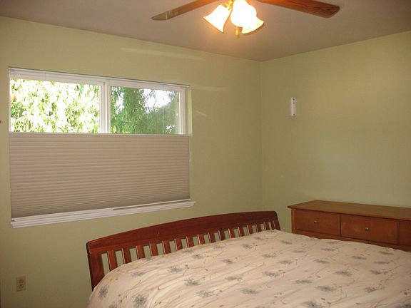 5th image of 6210 117th St Ct E