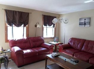 4 Persimmon Ln, Glastonbury, CT 06033