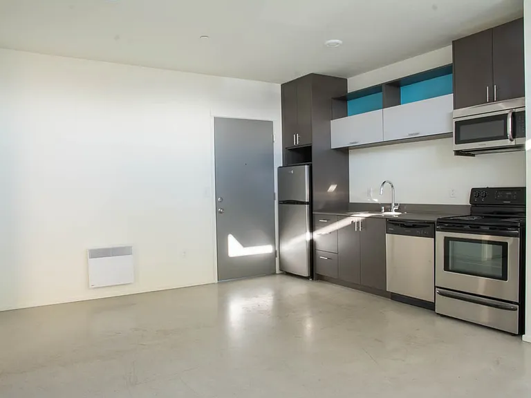 Bravo Apartments — Photo 11