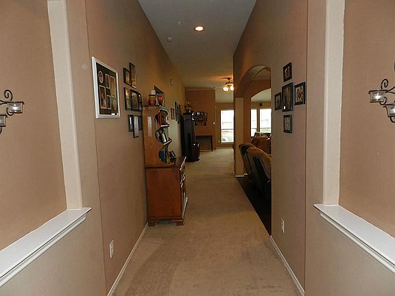 4th image of 19803 Dahlia Brook Way