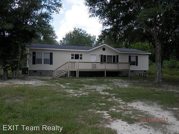 3rd image of 175 NE Oakwood Cir