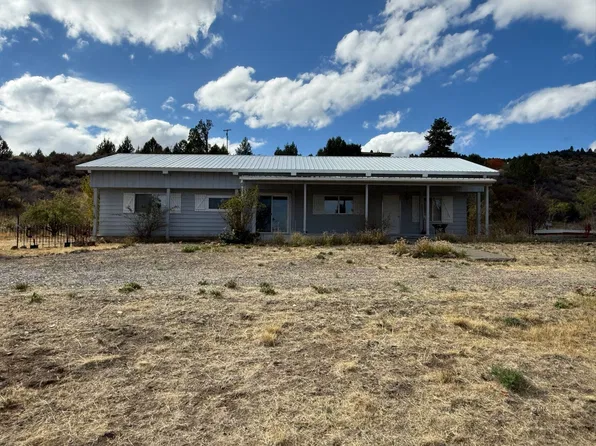 130 County Road 165, Fort Bidwell, CA 96112