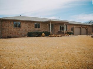 11401 NW 12th St, Halstead, KS 67056