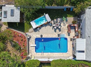 1742 Duncan Ave E, Penticton, BC V2A 7E7