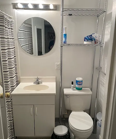 227 Christopher Columbus Dr #312B — Photo 4