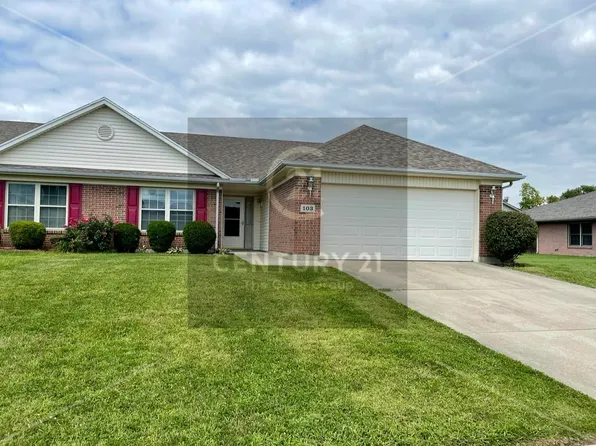 103 Zinfandel Dr, Englewood, OH 45322