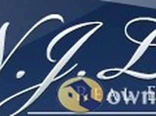 90 County Rd, Tenafly, NJ 07670