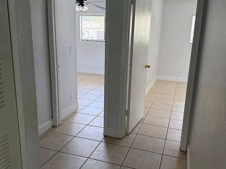 1216 Periwinkle Pl — Photo 17