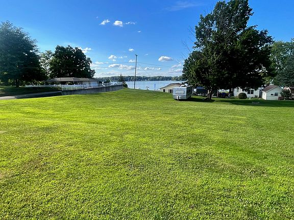 4th image of Sylvan Dr