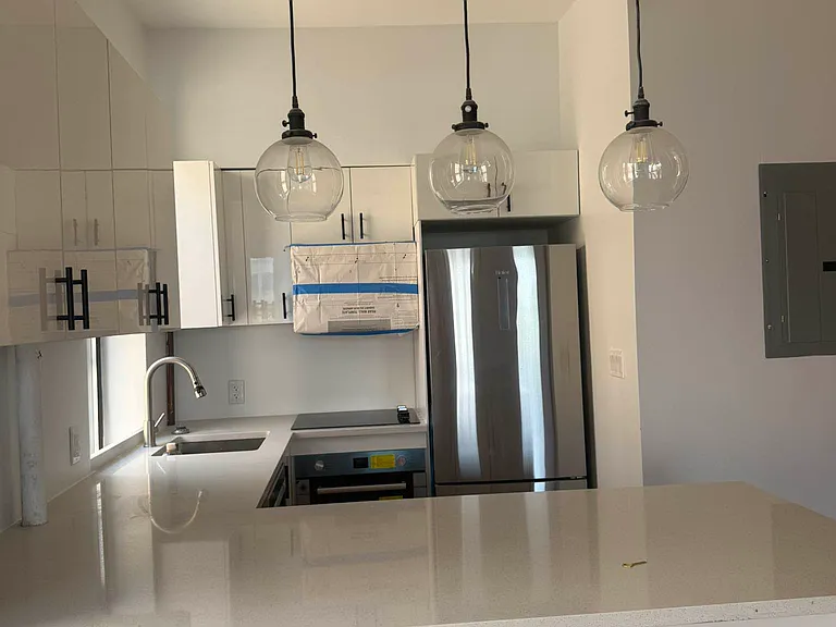 4260 Broadway #601 — Photo 2