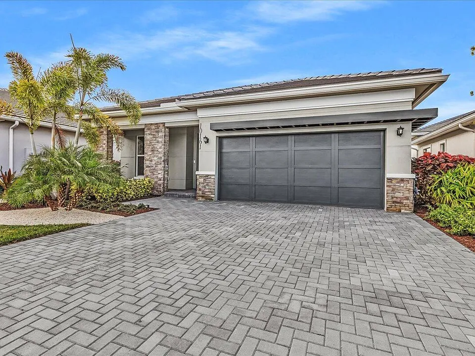 10161 Timber Creek Way