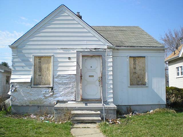 1st image of 19337 Greeley St