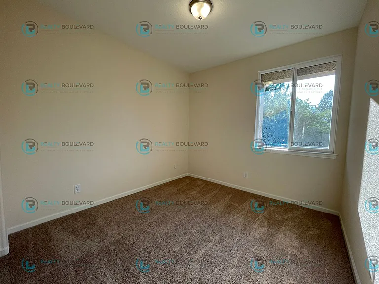 925 W End St — Photo 21