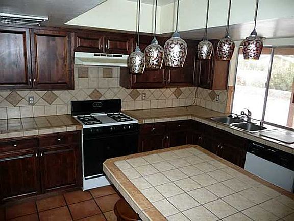 4th image of 717 Quinta Luz Cir
