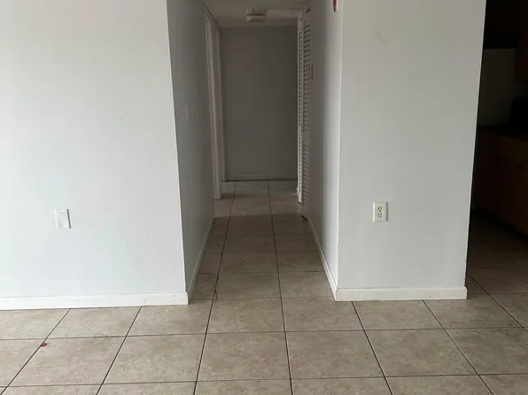 1139 Lake Terry Drive #M, West Palm Beach, FL 33411