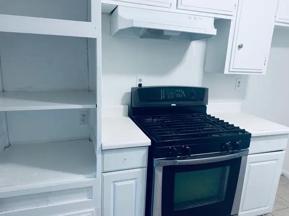 9155 Pacific Ave APT 201, Anaheim, CA 92804