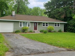 16 Mott Rd, Baldwinsville, NY 13027