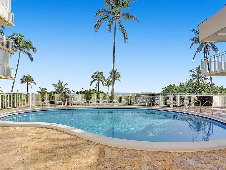 5200 N Ocean Blvd #710B — Photo 48