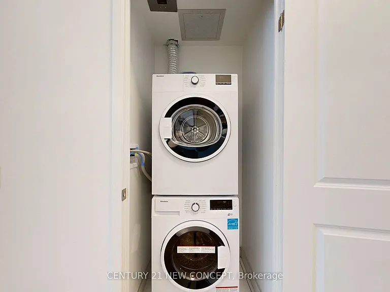 543 Richmond St W #443 — Photo 16