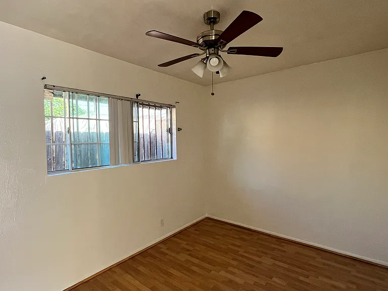 6827 San Luis St — Photo 9
