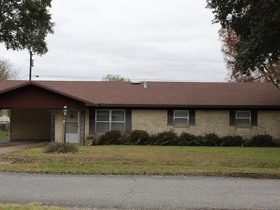 1st image of 302 Jean Vidrine Dr