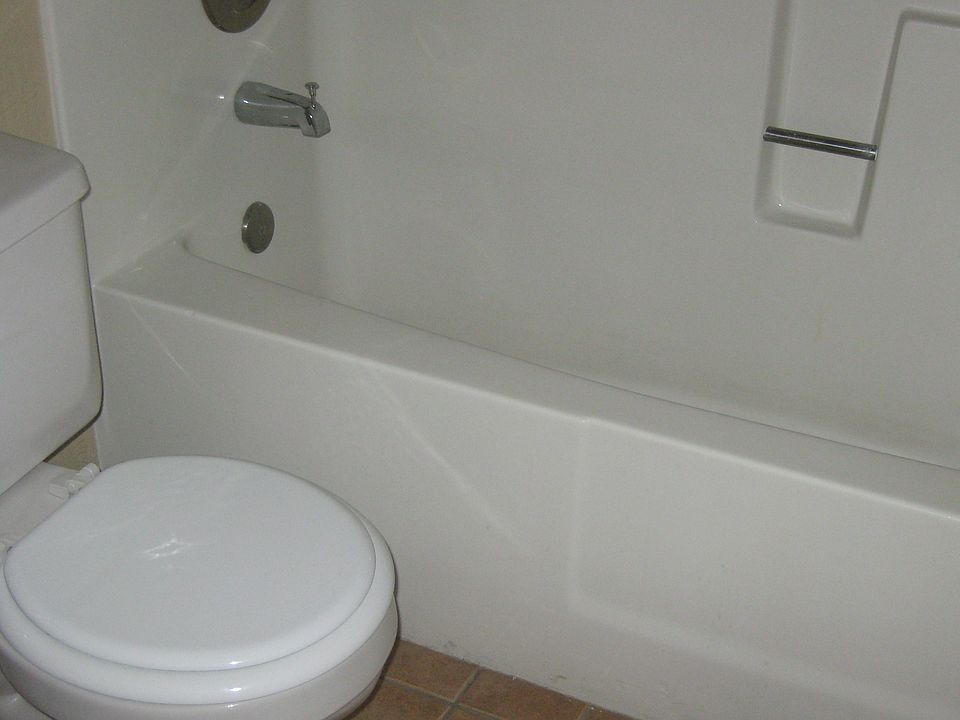 2nd image of 3022 N 24th Ln