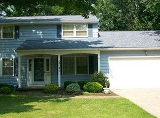 3121 Patio Dr, Erie, PA 16506