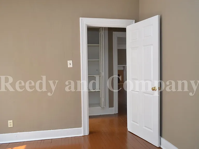First Month Free; Adorable Duplex In Crosstown Area! — Photo 10