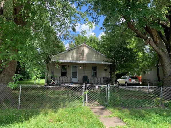 933 Gilley St, Flatwoods, KY 41139