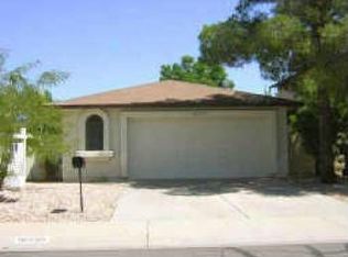 18255 N 37th Dr, Glendale, AZ 85308