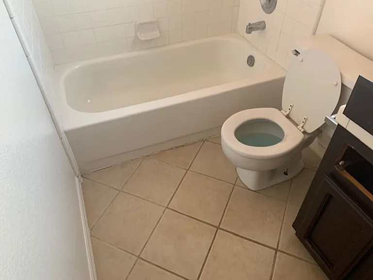 5609 Silver Crossing St — Photo 24