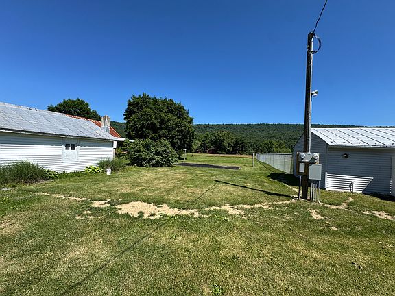 2nd image of 217 Monroe Valley Dr