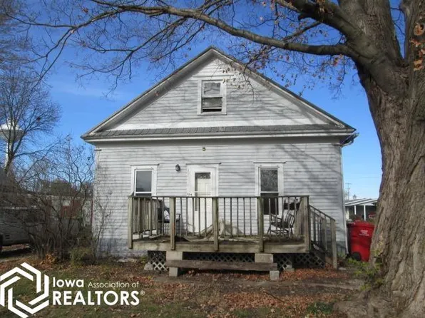 107 W Smith St, Russell, IA 50238