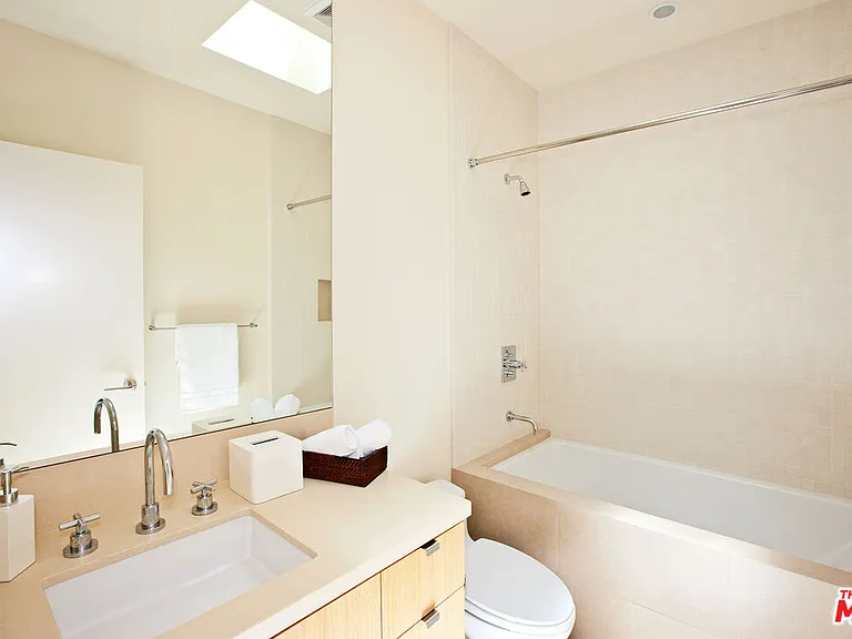 6228 Sycamore Meadows Dr — Photo 27