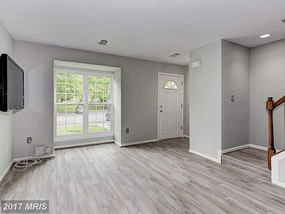4th image of 9635 Stirling Bridge Dr